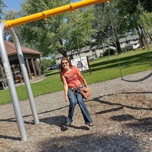 Meet your Posher, Anna